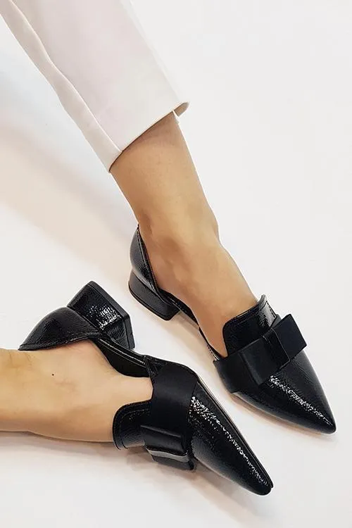 Bow Pointed Flats