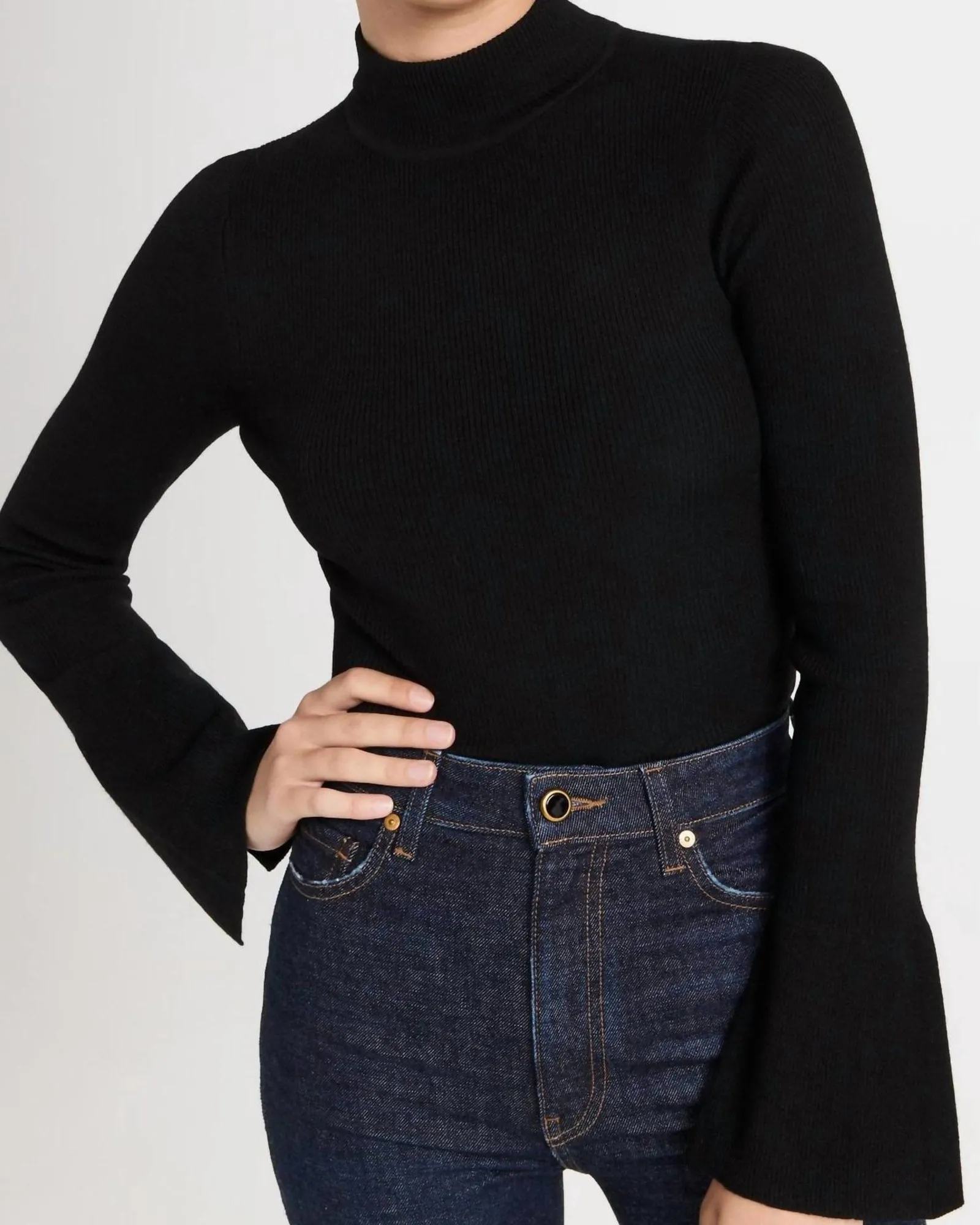 Devin Sweater in Black | Black