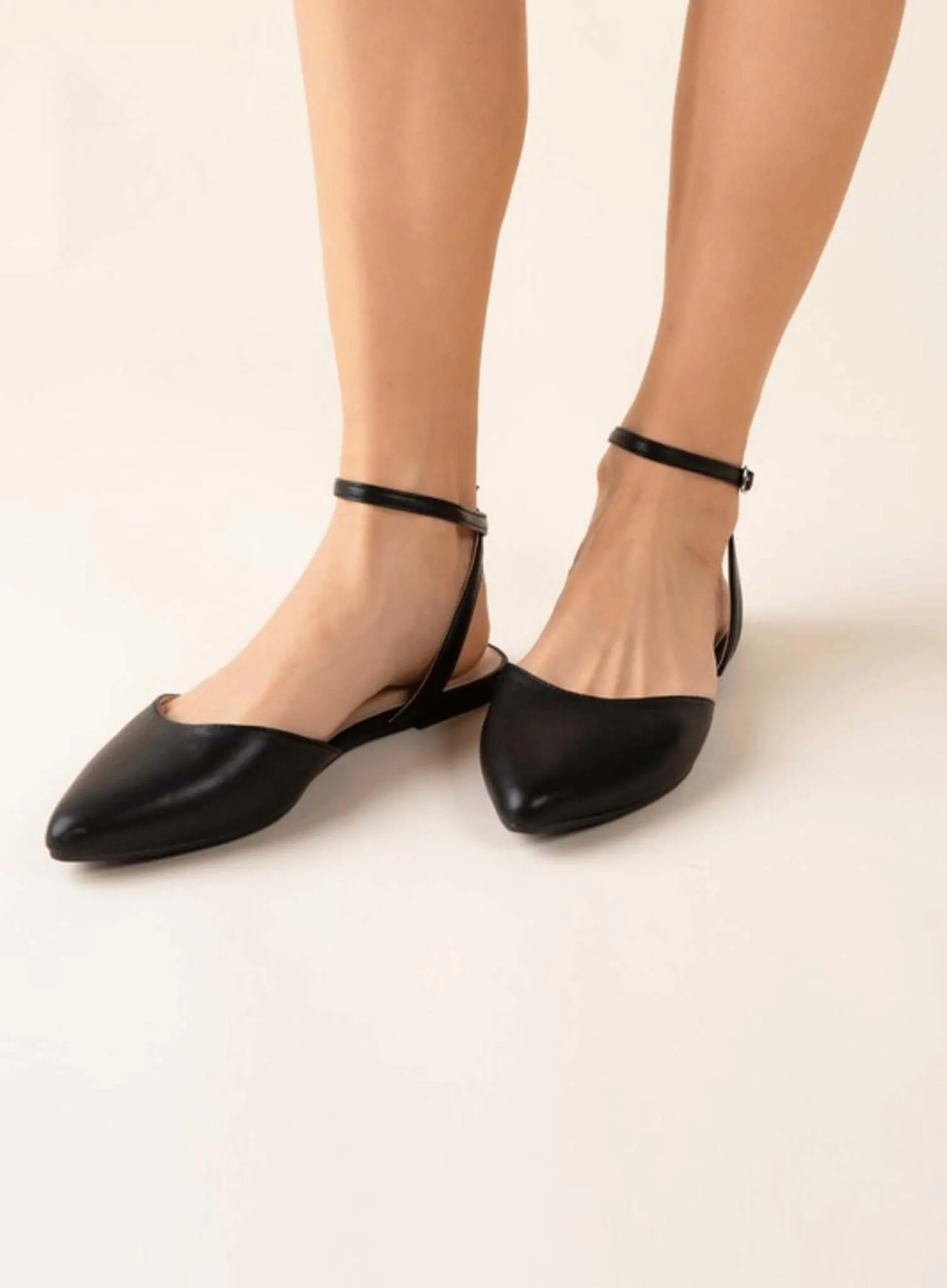 Linden-S Ankle Strap Flats